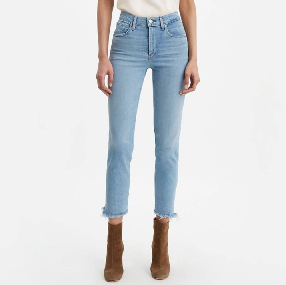 Levi's High Rise 724 Straight Crop Jeans